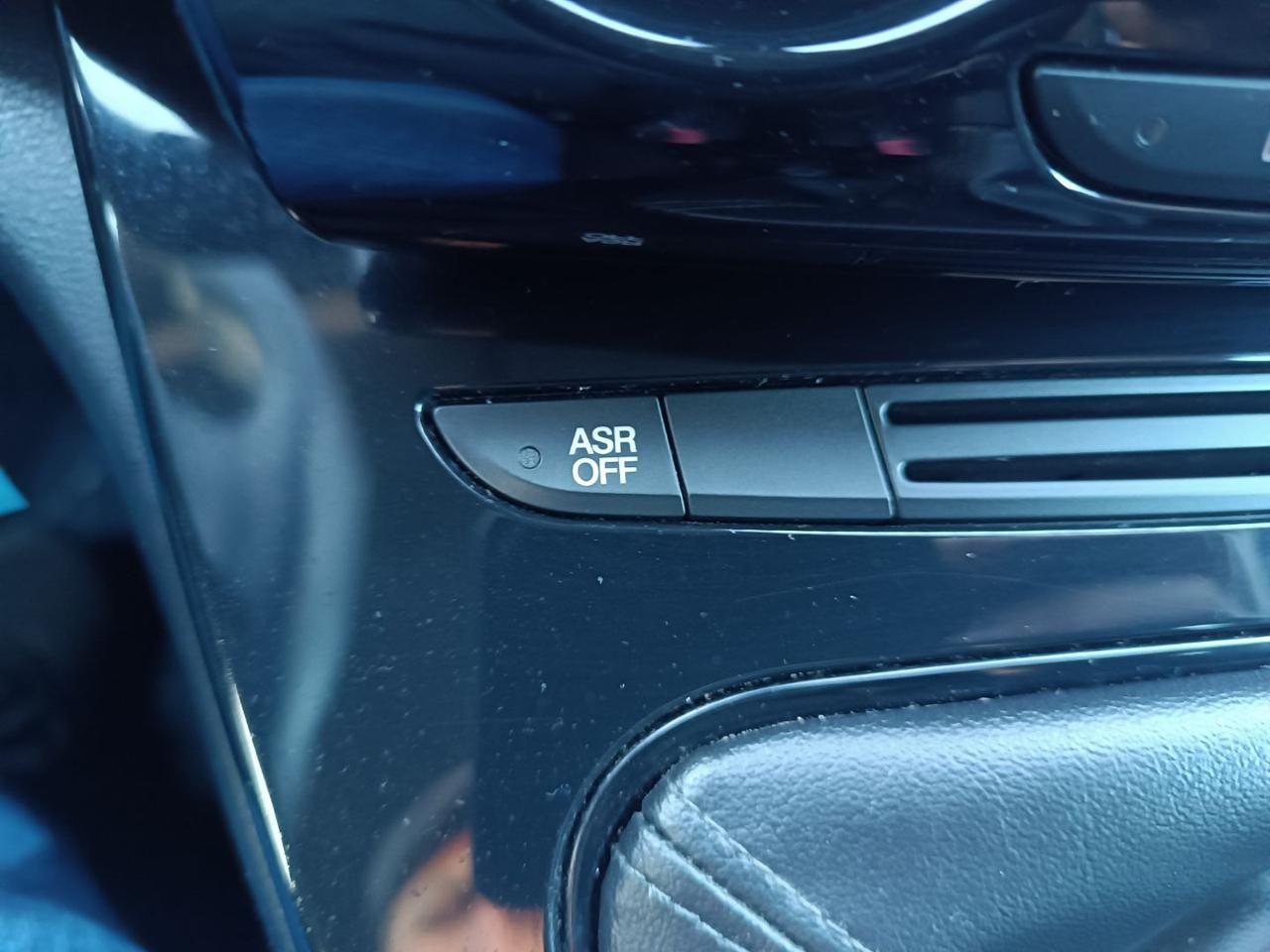 LANCIA Ypsilon 1.2 69 CV 5 porte GPL Ecochic Elefantino Blu