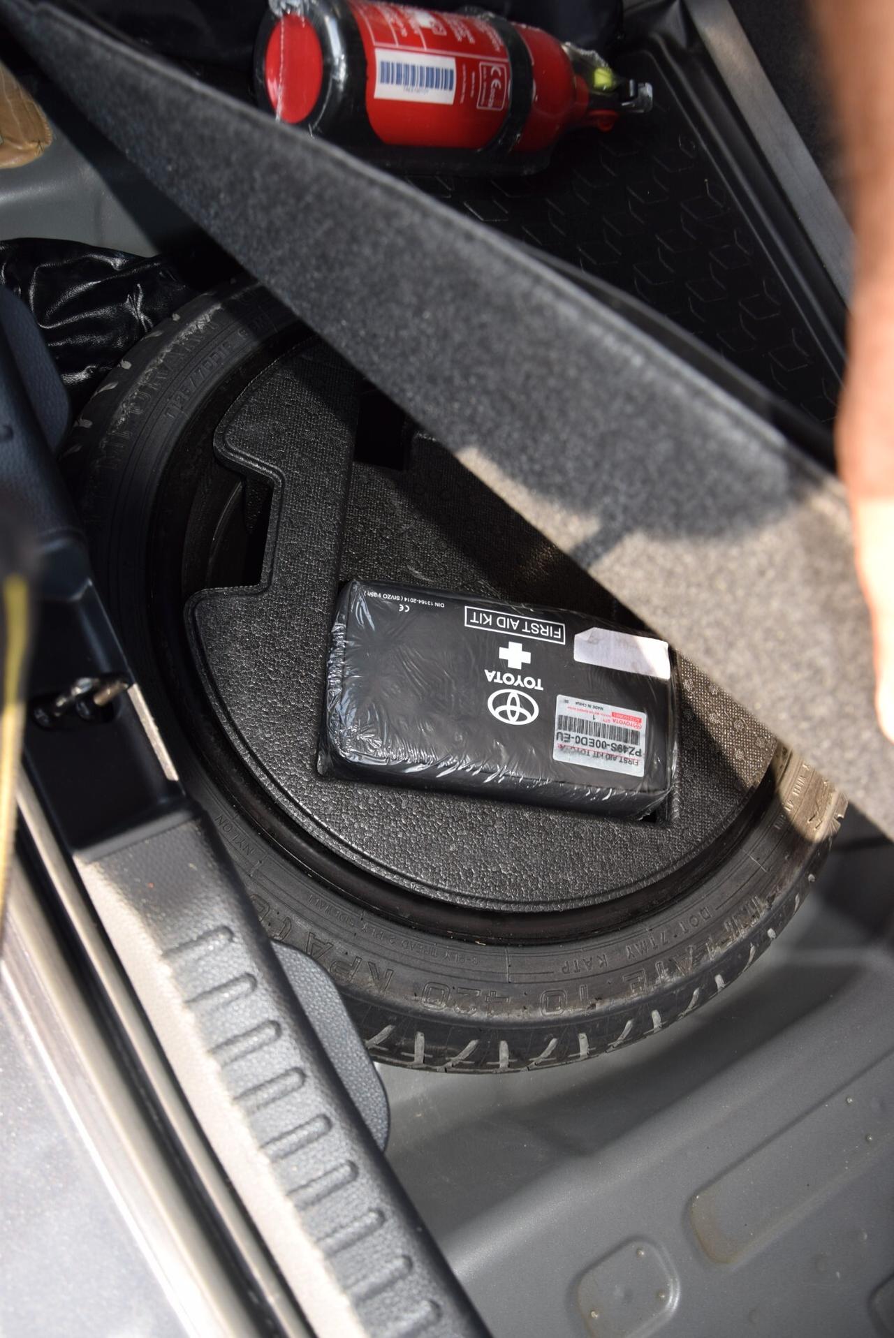 Toyota Yaris HYBRID 1.5 AUTOMATICA ADAS CRUISE TOUCH CAM OK NEOPATENTATI