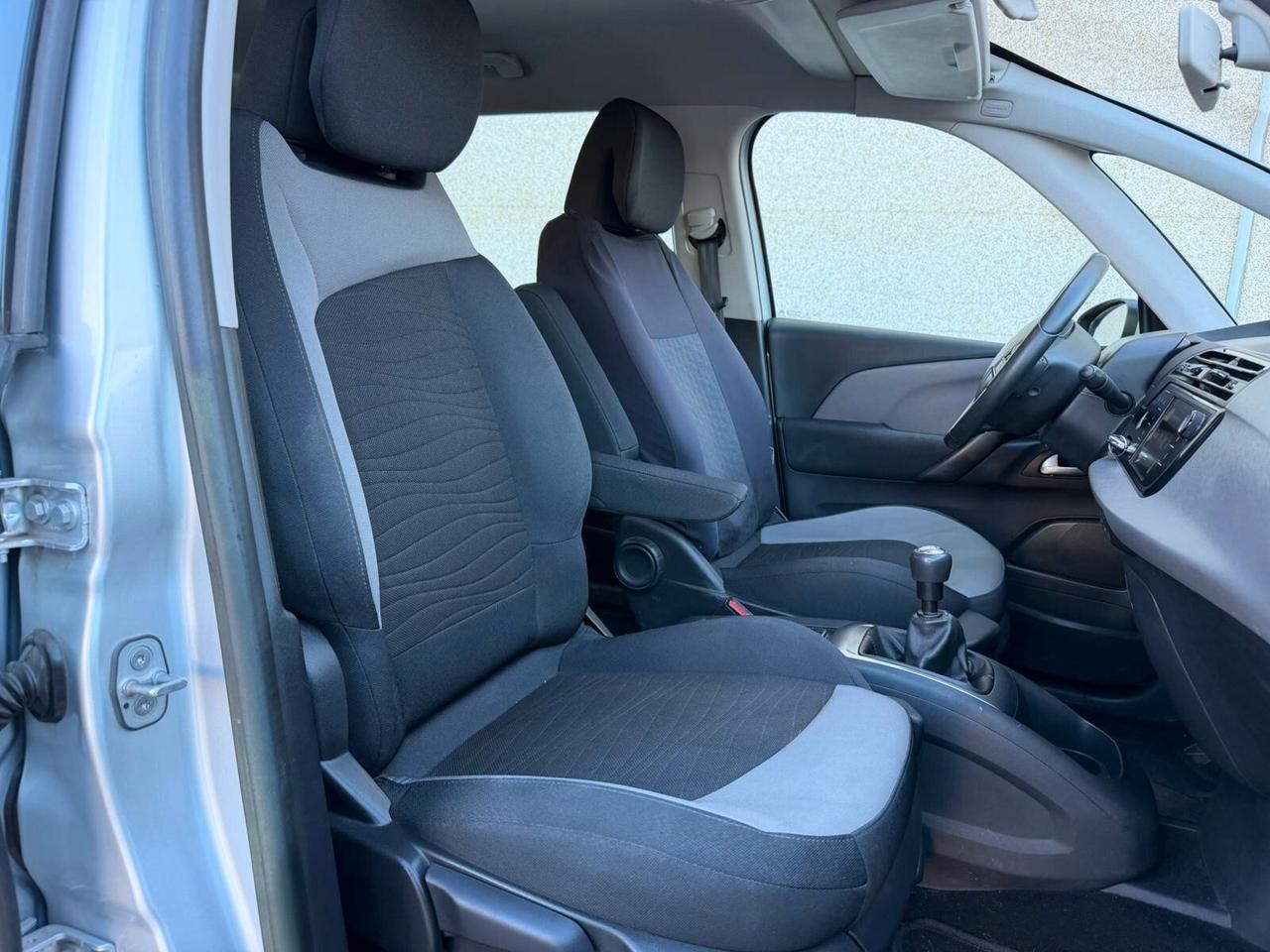 Citroen Grand C4 Picasso 1.6 7 POSTI