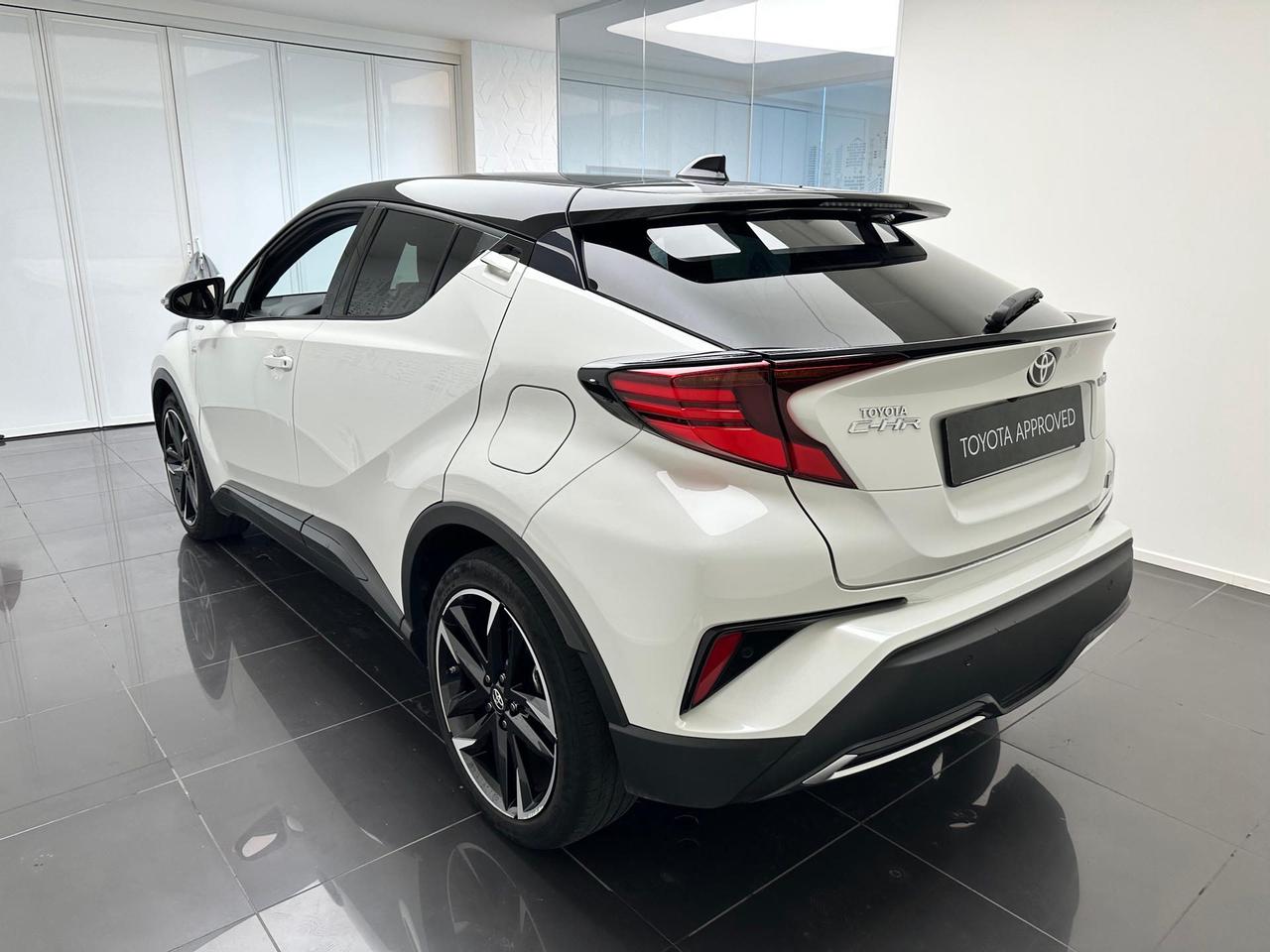 Toyota C-HR 2.0h GR Sport e-cvt