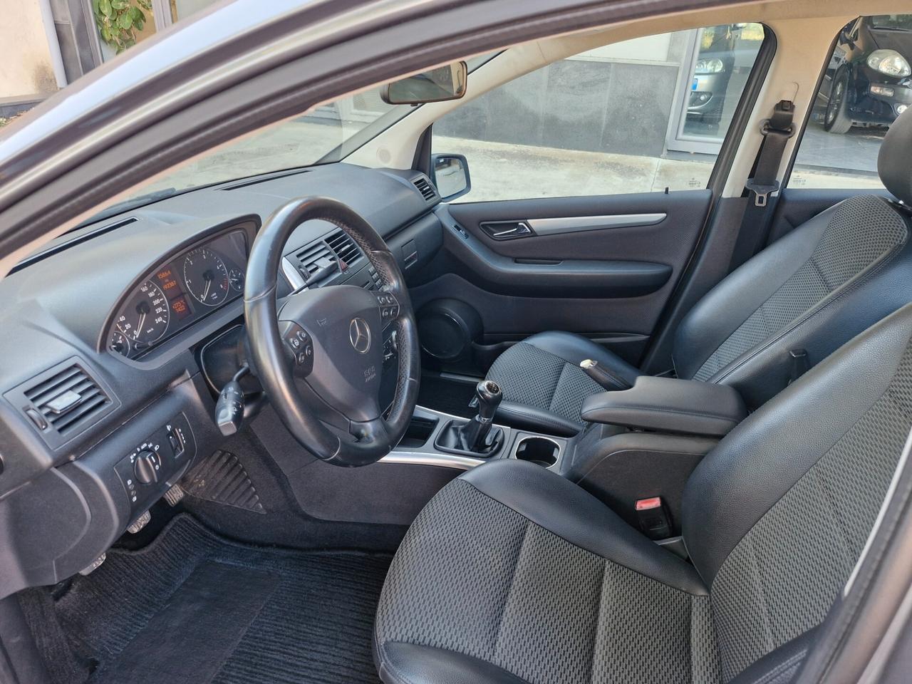 Mercedes-benz A 180 CDI Premium