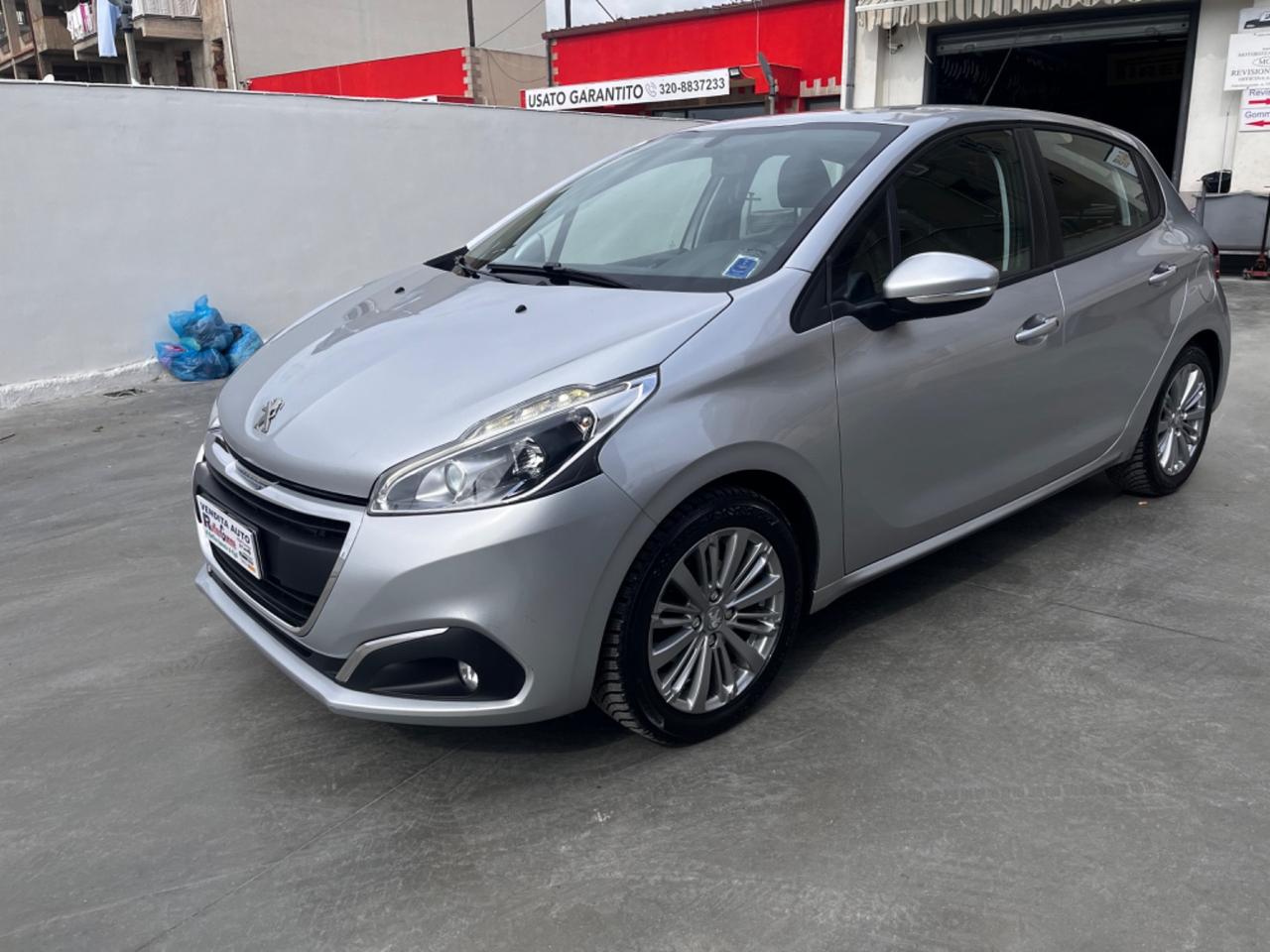 Peugeot 208 PureTech 82 Stop&Start 5 porte Allure