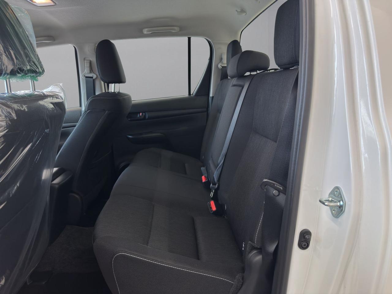 Toyota Hilux MY25 2.8 d-4d double cab Comfort