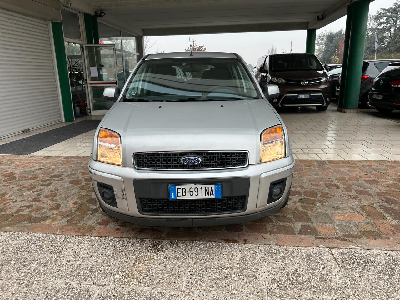 Ford Fusion 1.4 GPL (12 RATE)