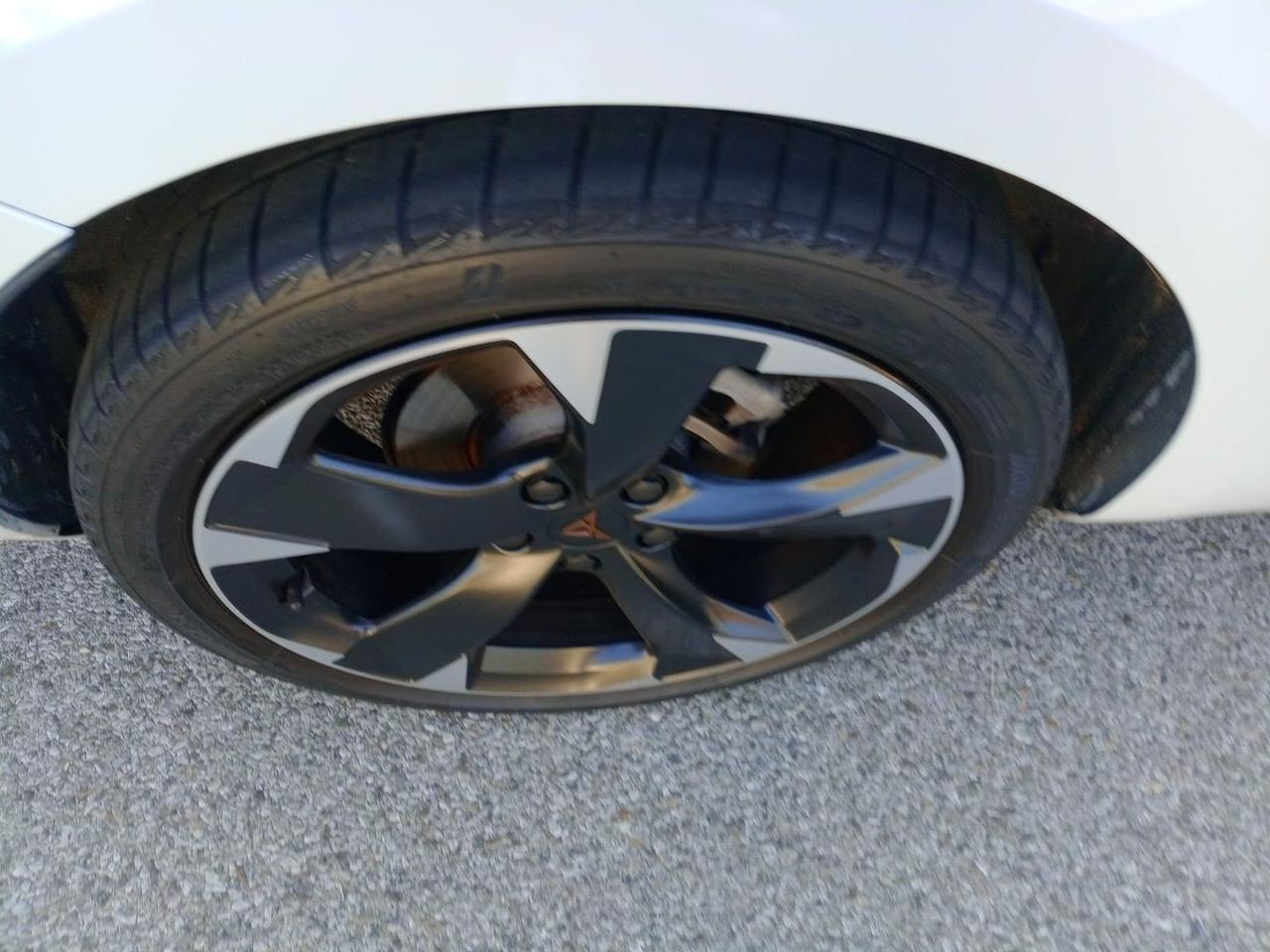 Cupra Leon Carbon 1.5 eTSI MHEV #5976