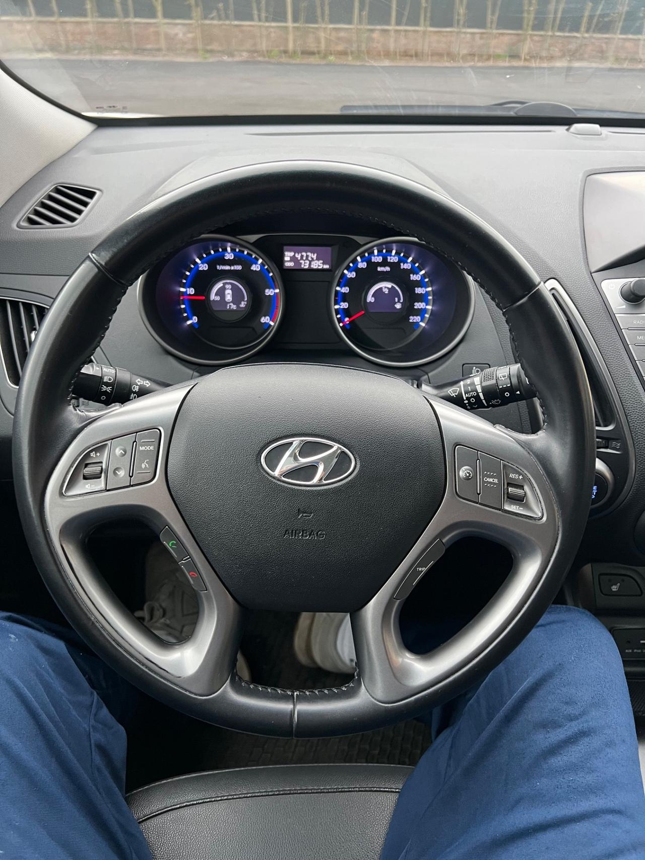 Hyundai iX35 1.7 CRDi 2WD Xpossible