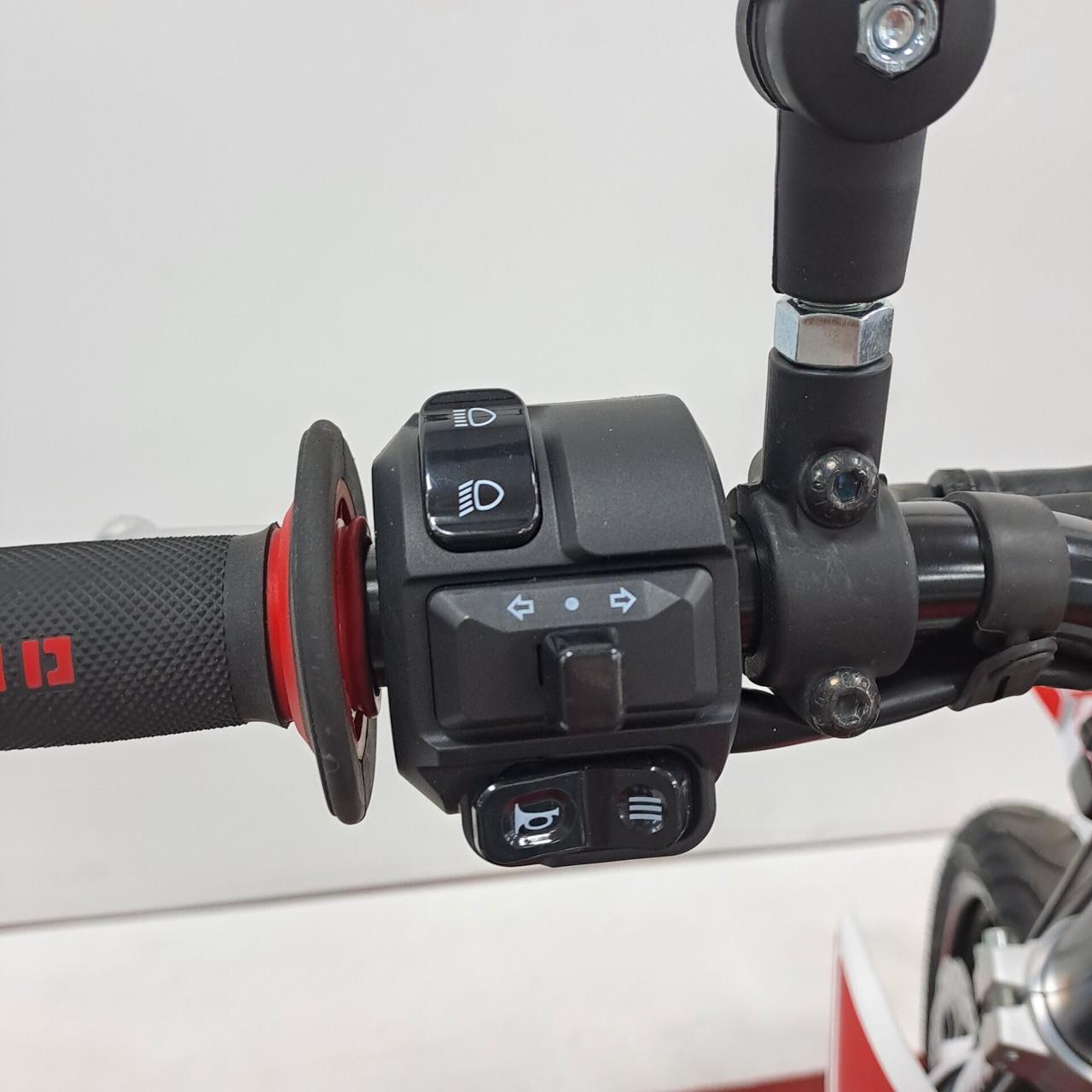 FANTIC MOTARD XMF 125 4t PRONTA CONSEGNA