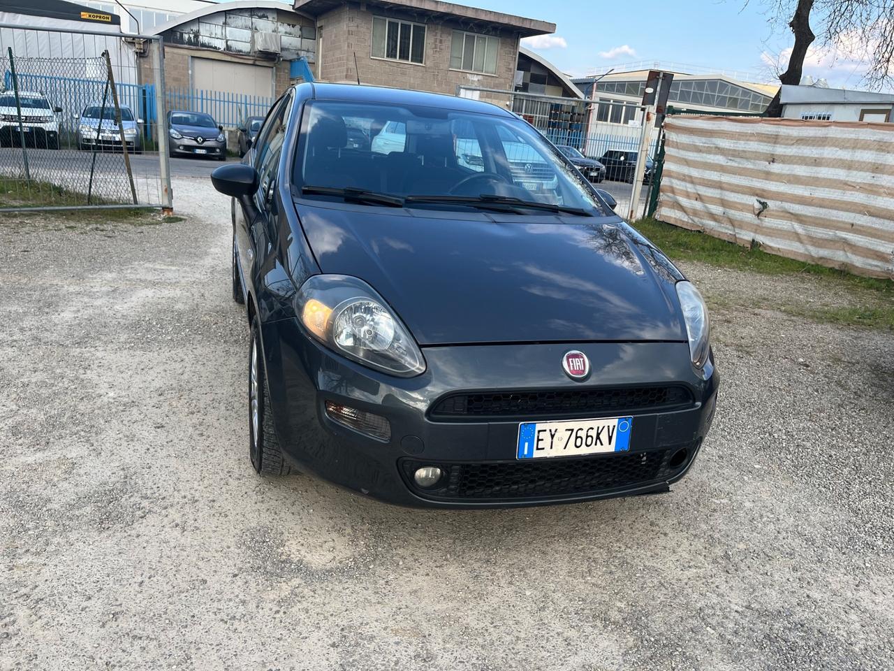 Fiat Punto 1.2 8V 5 porte Lounge 2015 123.000 km