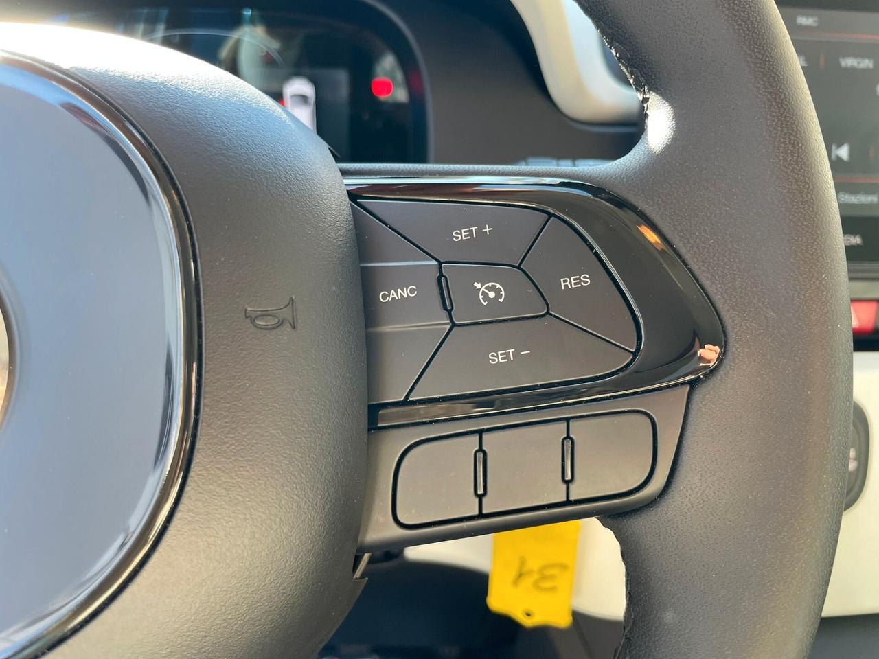 Fiat Pandina CROSS 1.0 FireFly S&S Hybrid 70CV