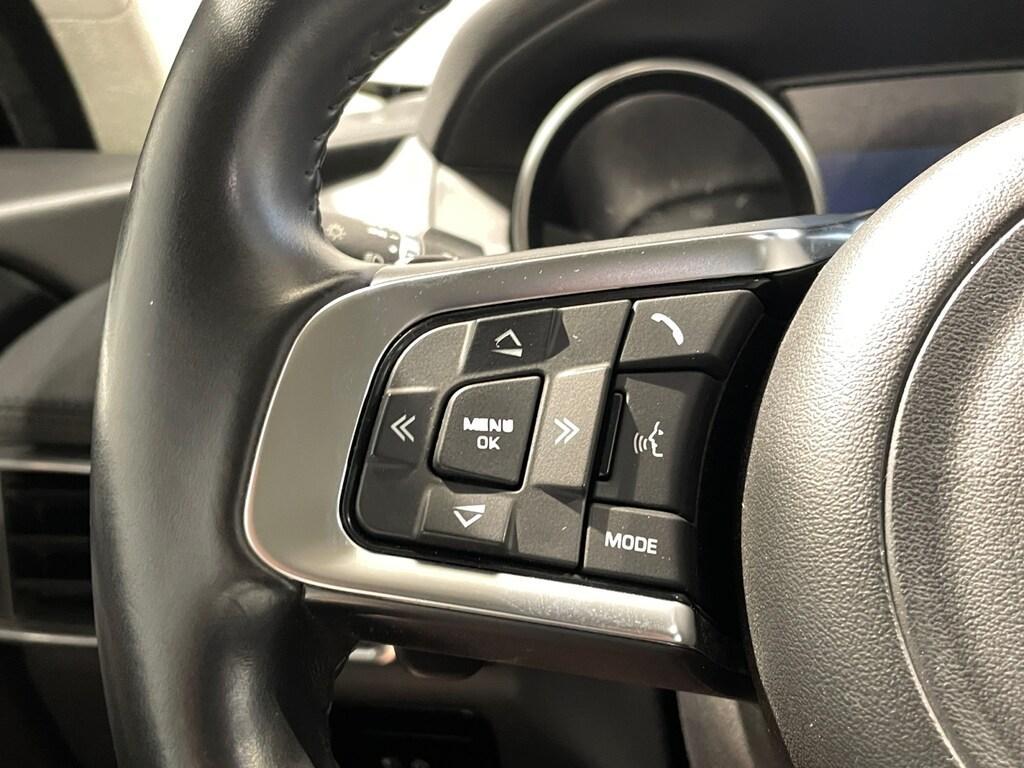 Jaguar F-Pace 2015 Prestige awd 180cv - AUTOCARRO IVA ESPOSTA 100%