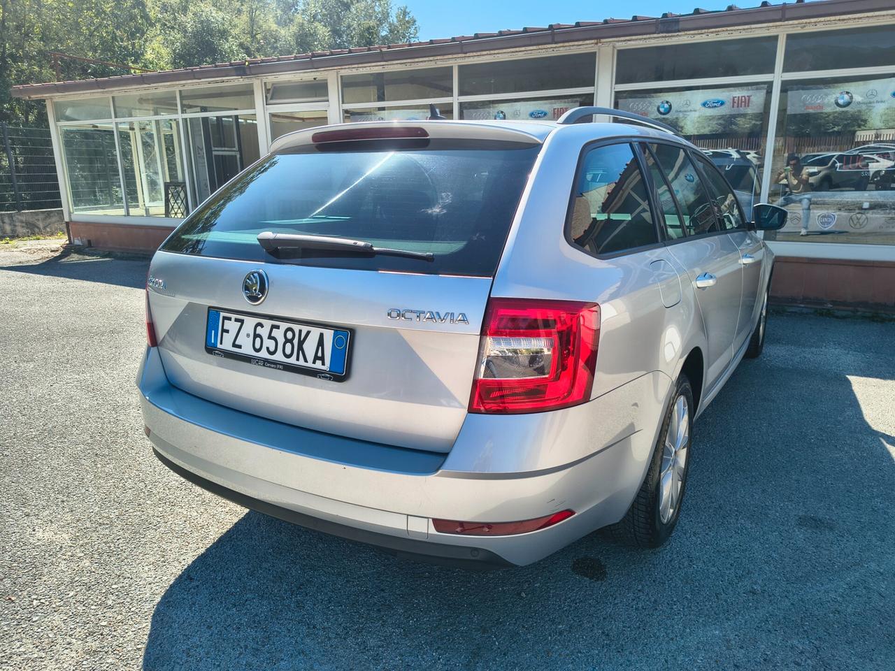 SKODA OCTAVIA 1.6 TDI SCR WAGON EXECUTIVE