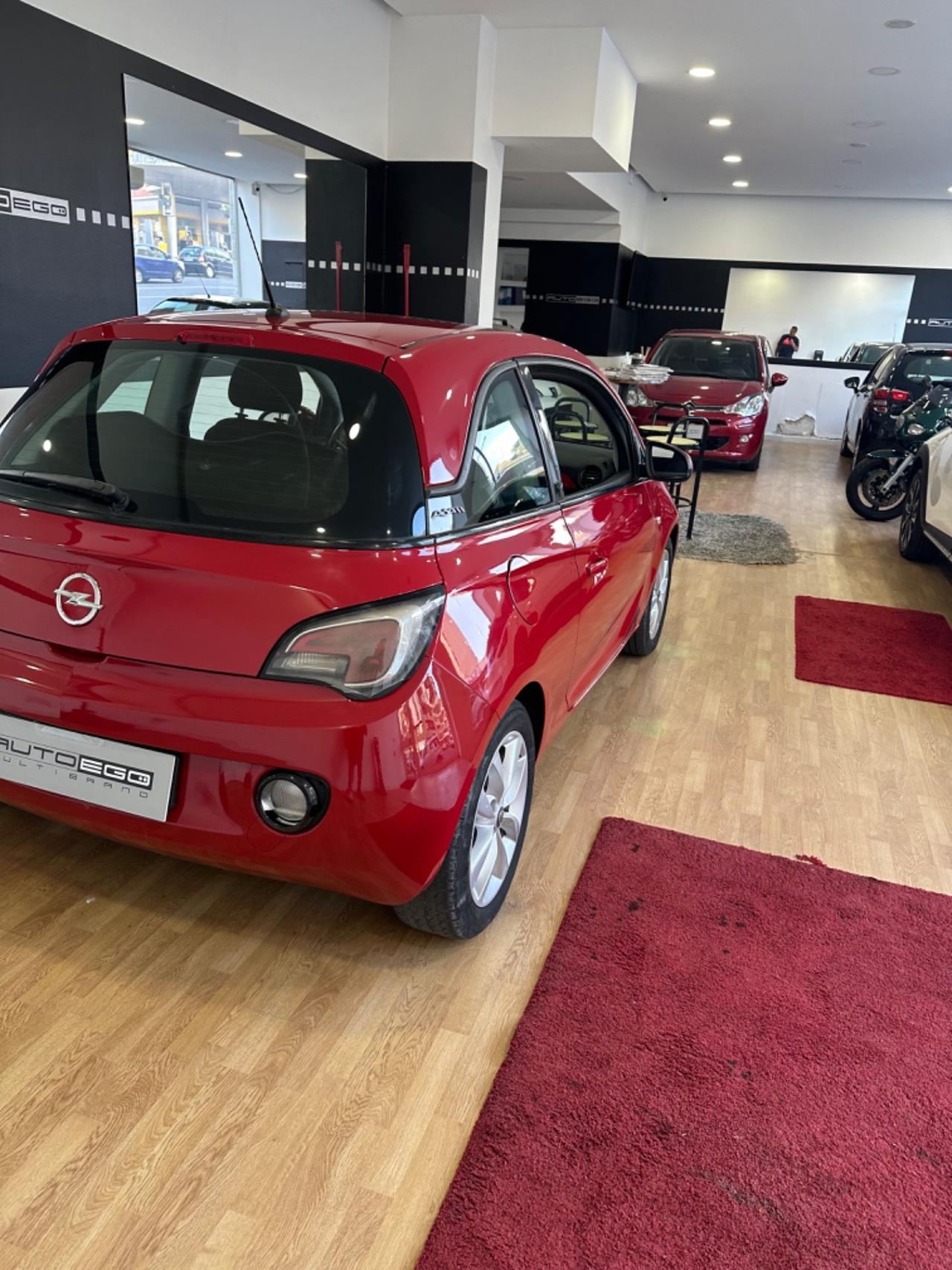 Opel Adam 1.2 70 CV