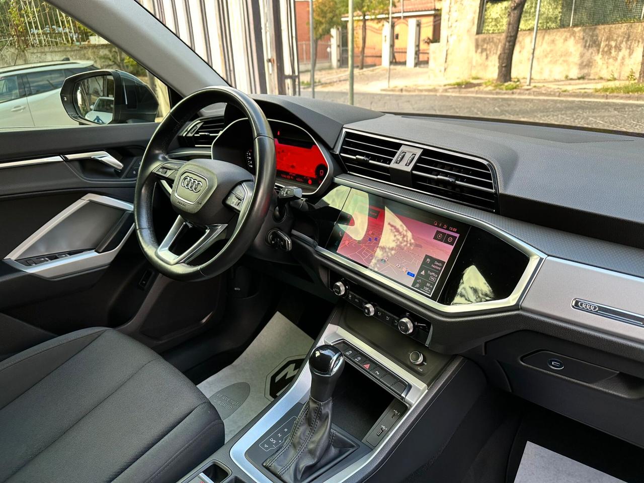 Audi Q3 35 TDI S tronic S line edition