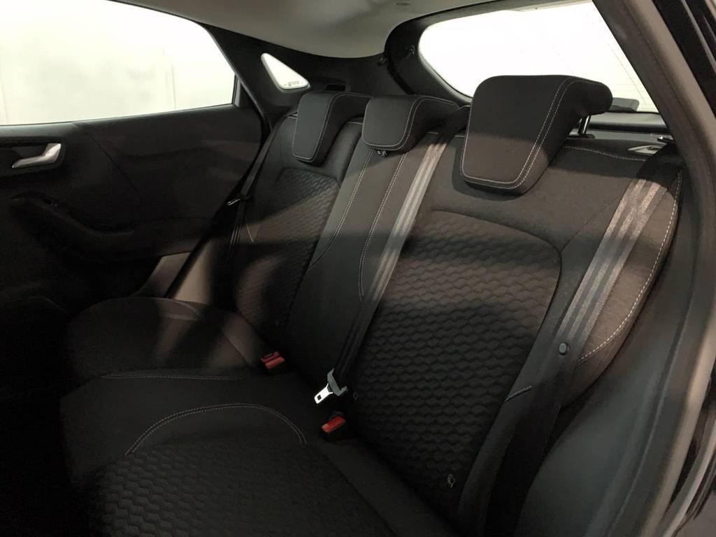 Ford Puma 1.0 EcoBoost Hybrid Titanium