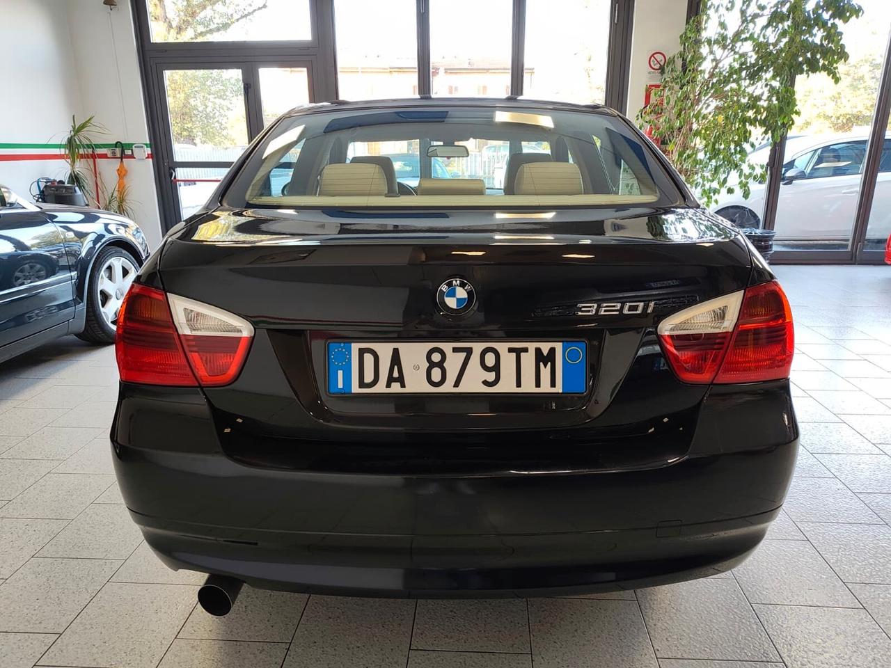 Bmw 320i BENZINA
