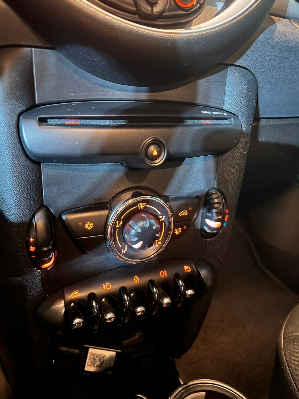 Mini 1.6 16V Cooper D