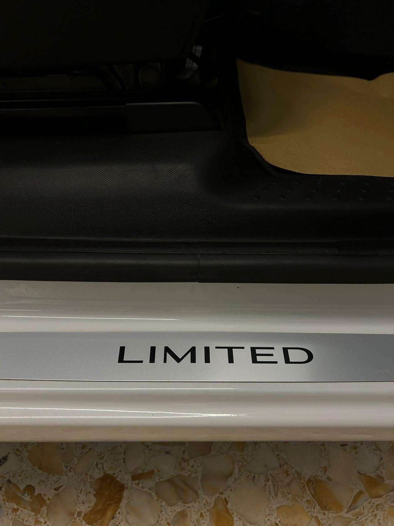 Renault Twingo ALLESTIMENTO LIMITED