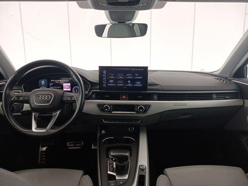 Audi A4 allroad A4 V 40 2.0 tdi mhev Identity Contrast quattro 204cv s