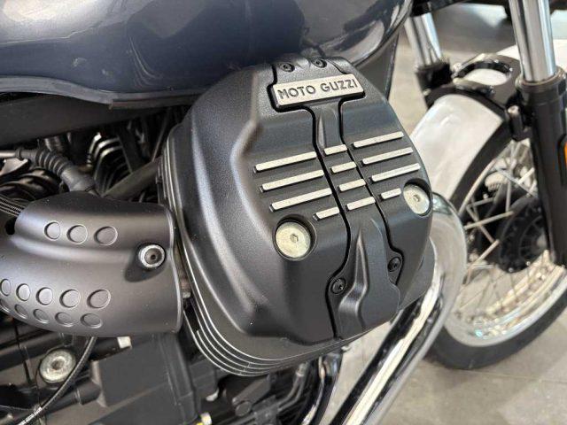MOTO GUZZI V7 GUZZI - SPECIAL