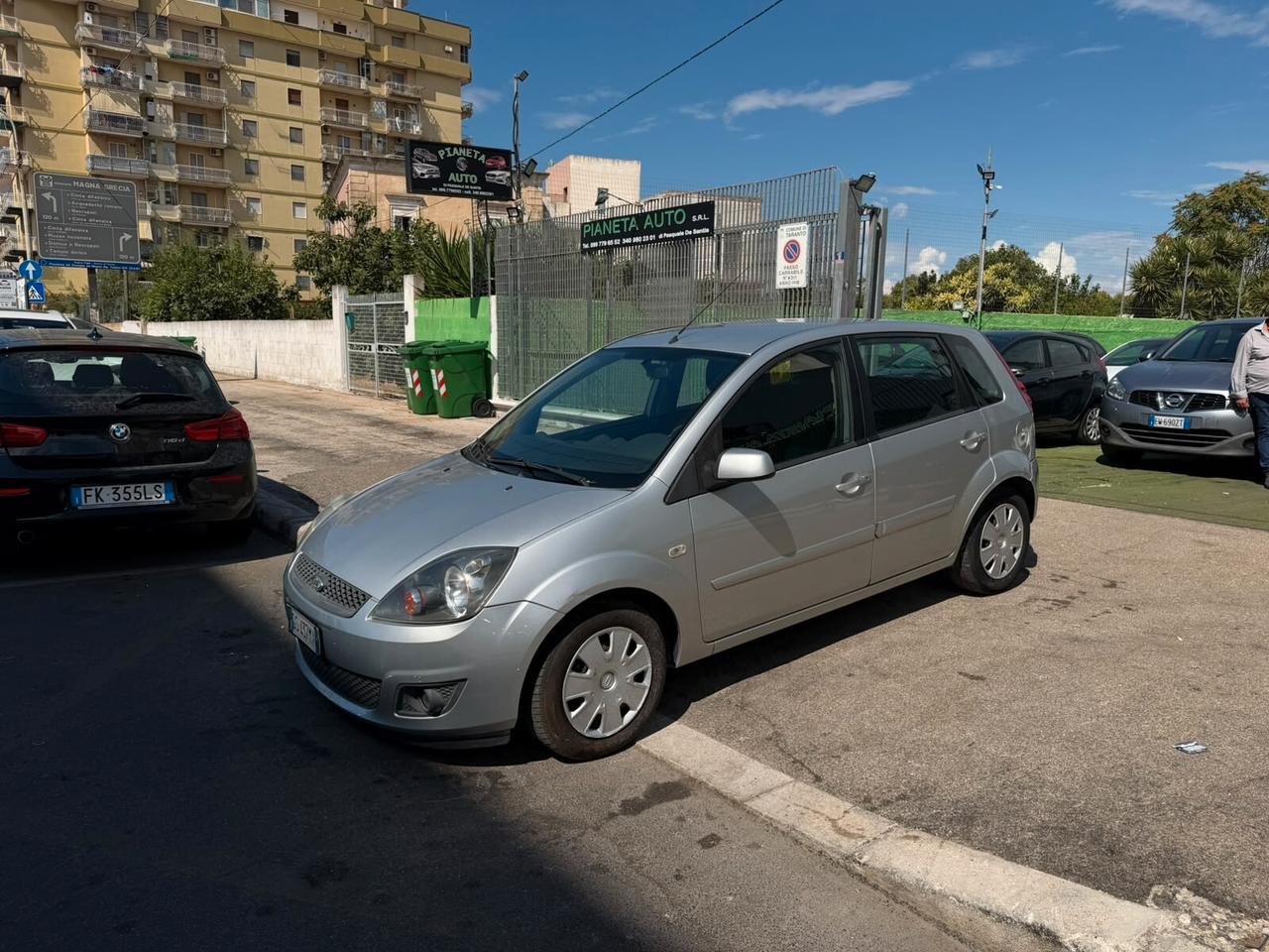 Ford Fiesta 1.2 16V 5p. Ghia