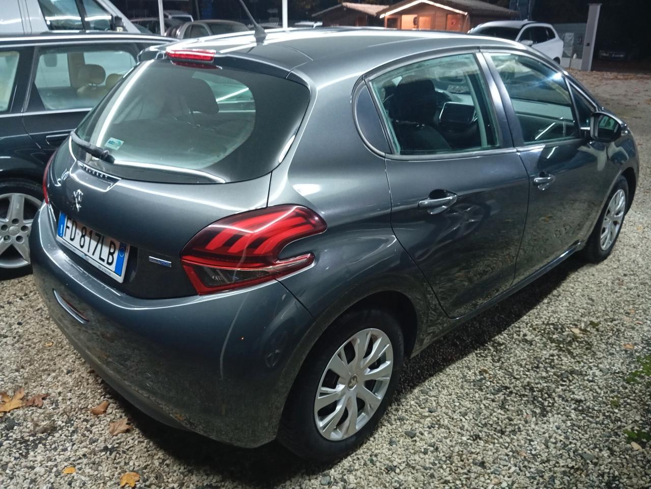 Peugeot 208 BlueHDi 75 5 porte Active