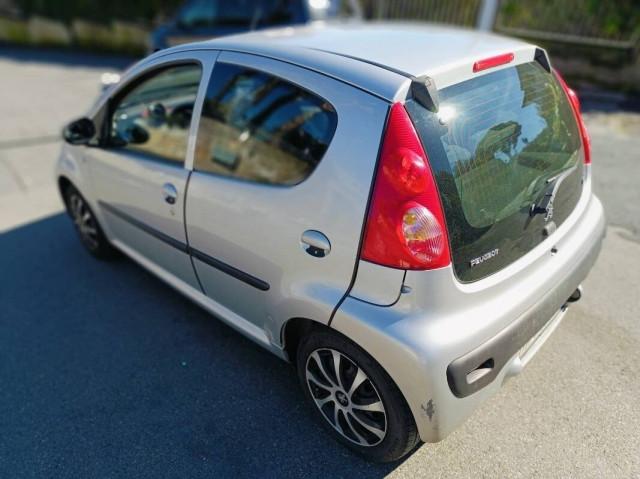 Peugeot 107 1.0 12v Urban Move 5p