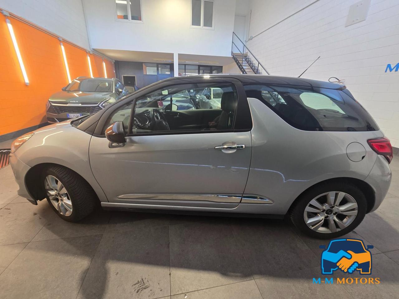 DS DS3 1.6 bluehdi So Chic 75cv my16