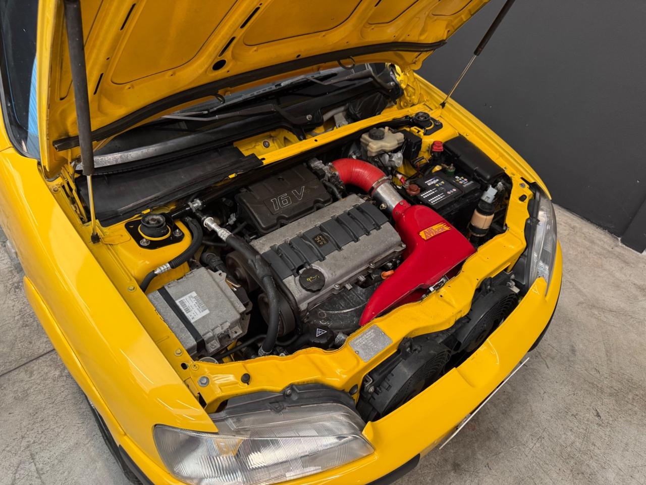 Peugeot 106 1.6i 16V cat 3 porte Rallye