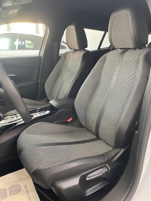 Peugeot 2008 PureTech 130 CV S&S EAT8 Allure