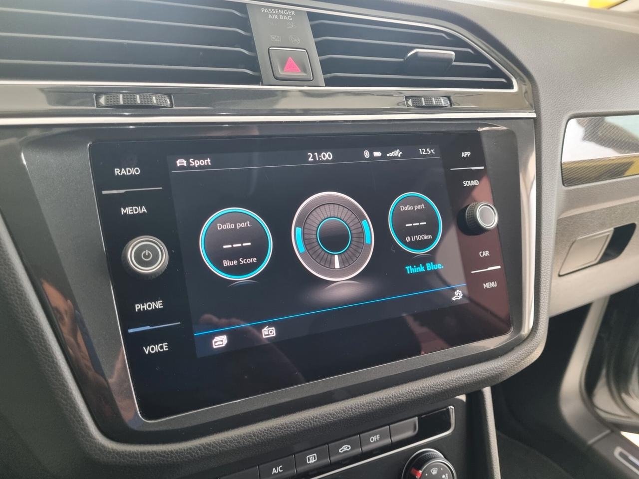 Volkswagen Tiguan 1.6 TDI SCR R-Line, VIRTUAL COCKPIT, KEYLESS