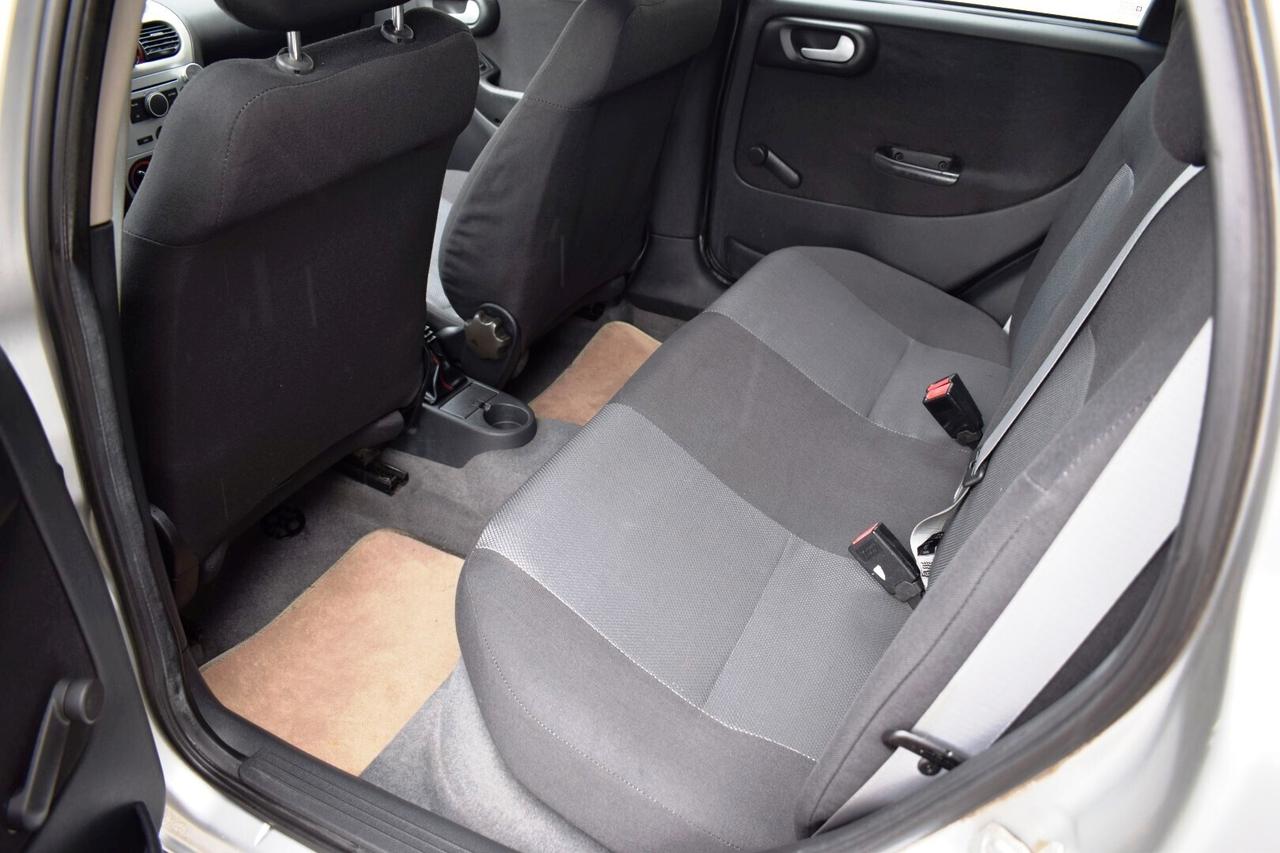 Opel Corsa 1.2 80cv 5p Silver Line