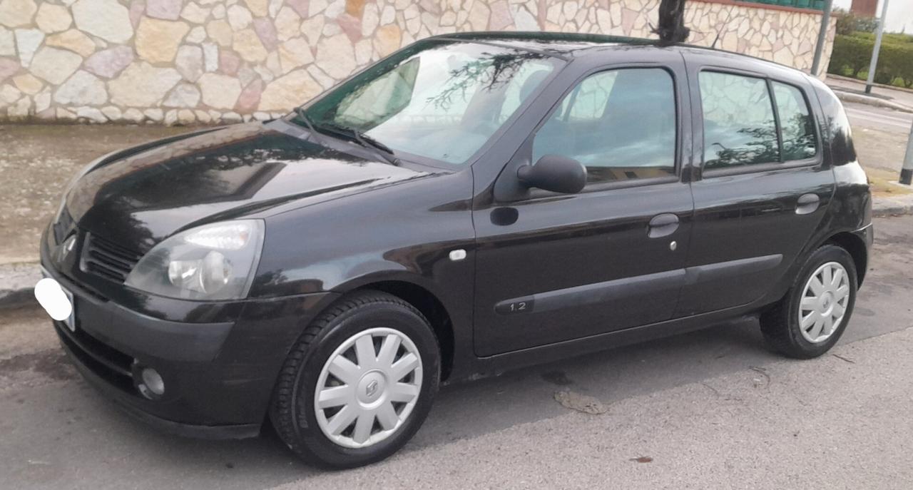 Renault Clio 1.2 cat 5 porte Confort Authentique