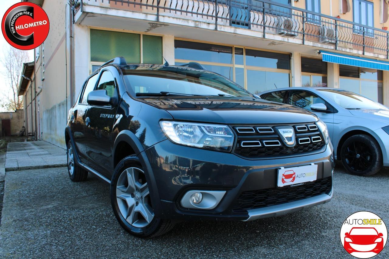 Dacia Sandero Stepway 1.0 TCe 100CV ECO-G 15th Anniversary