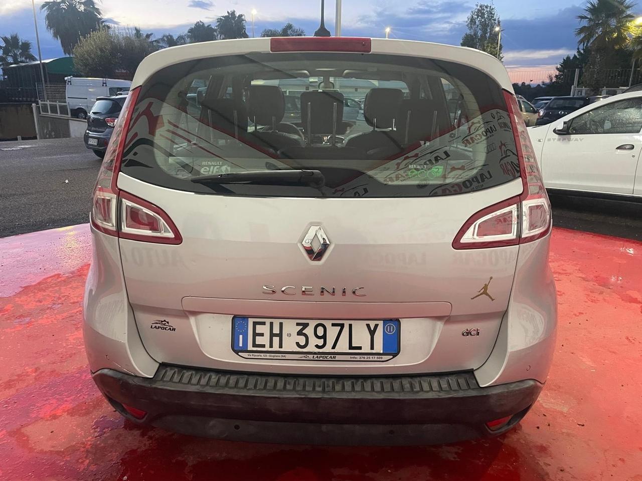Renault Scenic Scénic X-Mod 1.9 dCi 130CV Luxe