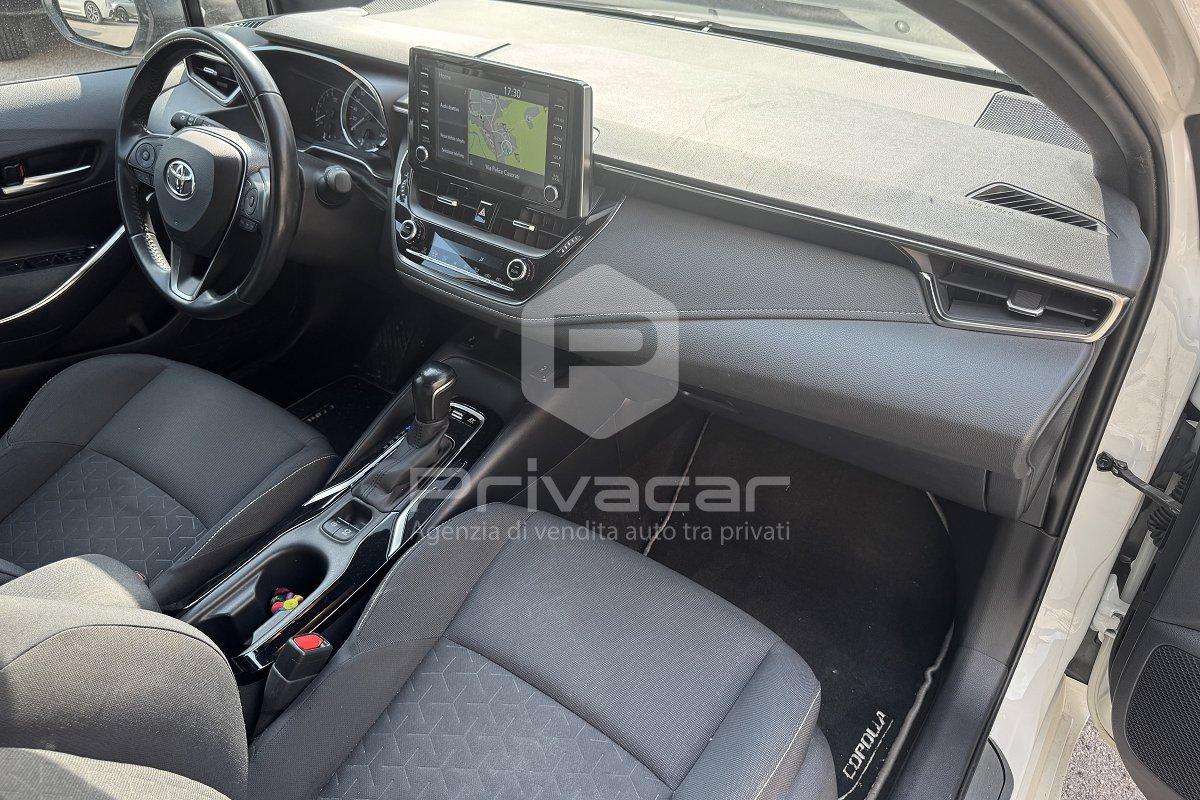 TOYOTA Corolla 1.8 Hybrid Business