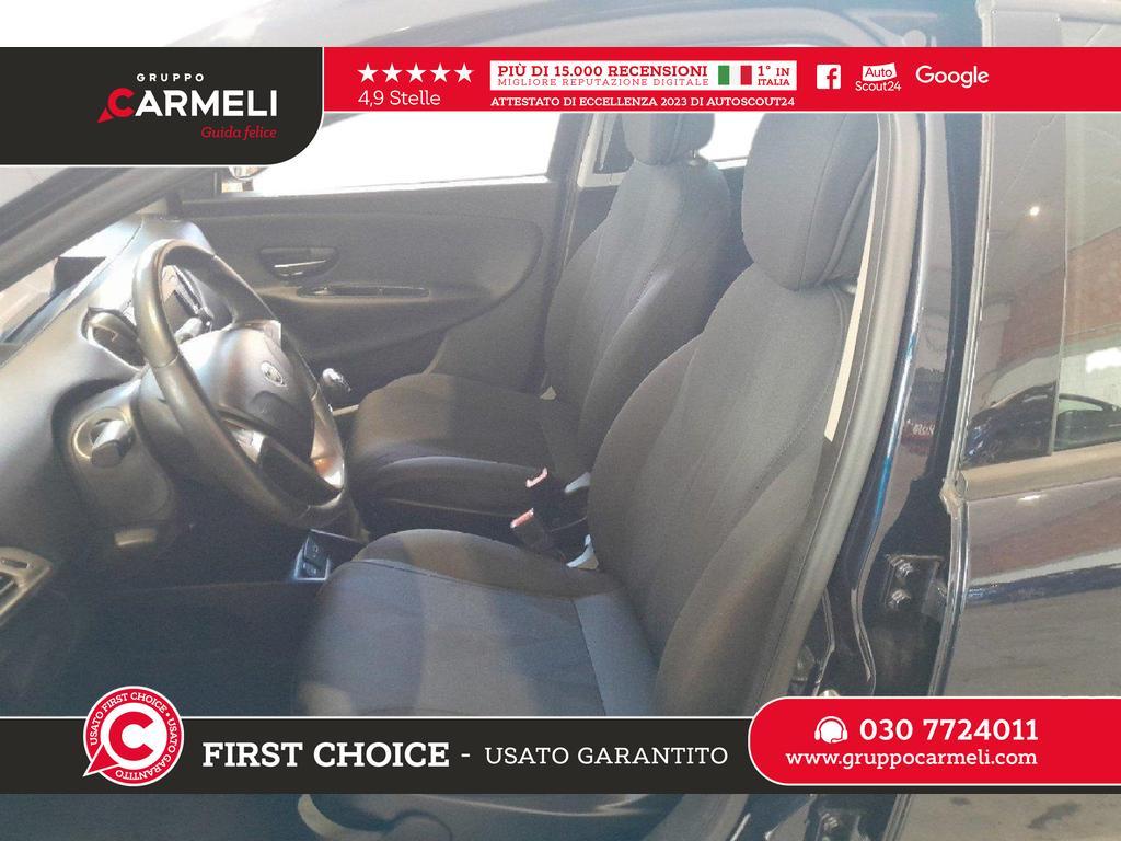 Lancia Ypsilon 5 Porte 1.2 Platinum
