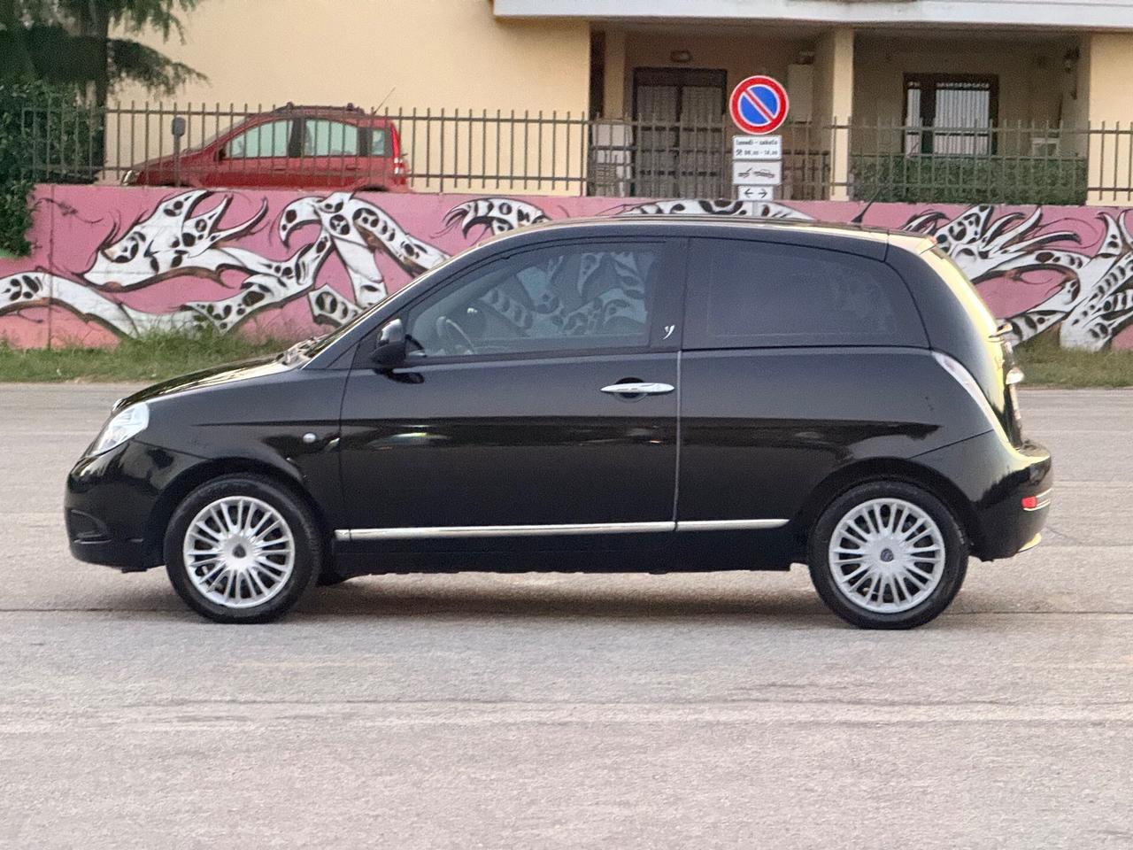 Lancia Ypsilon 1.2 GPL/Benzina