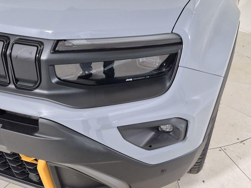 Jeep Avenger 2022 1.2 turbo e-hybrid mhev The North Face 4xe