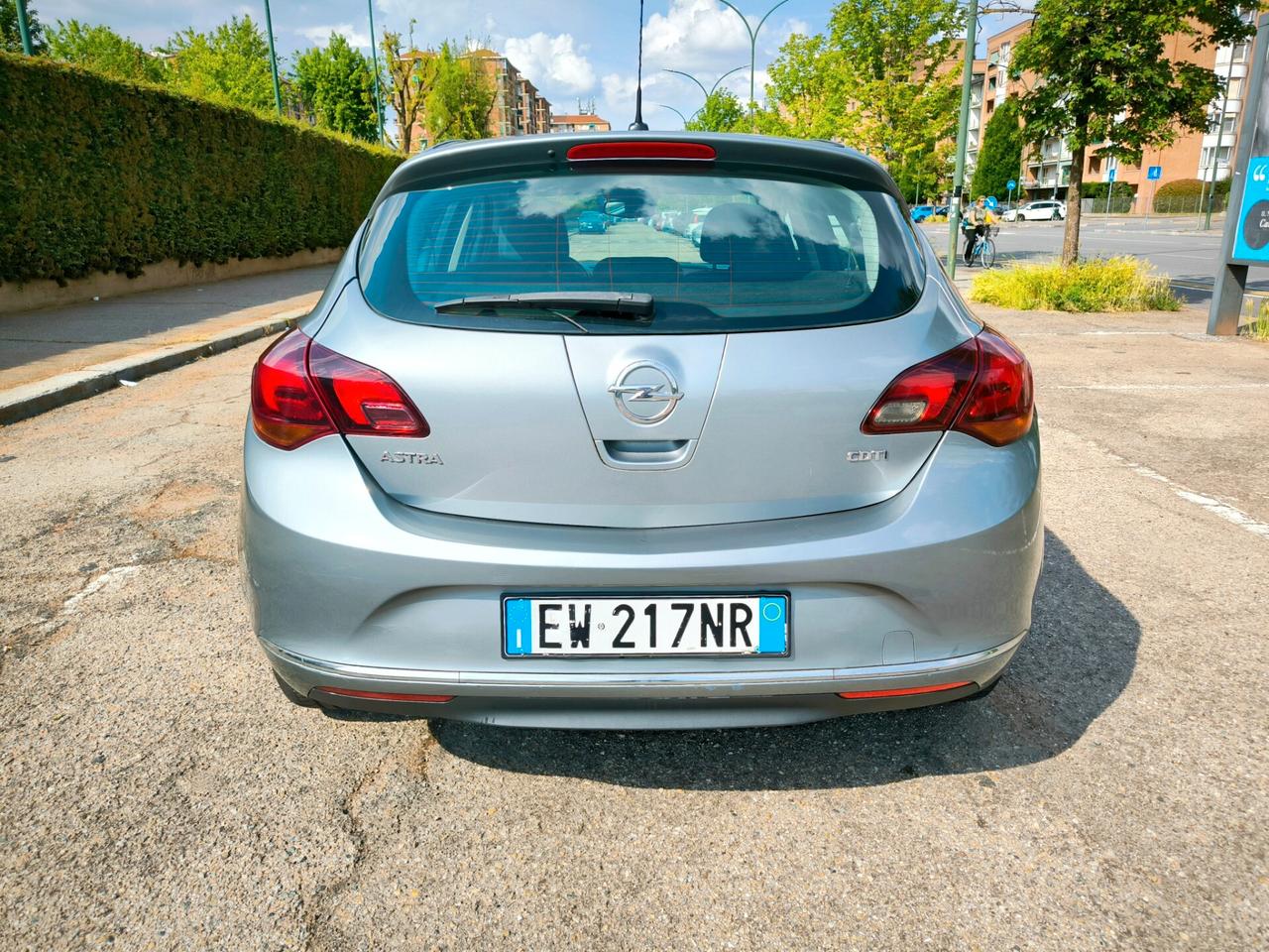 Opel Astra 1.7 CDTI 130CV 5 porte Cosmo