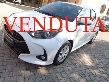Toyota Yaris 1.5 Hybrid 5 porte Active NESSUN VINCOLO DI FINANZIAMENTO