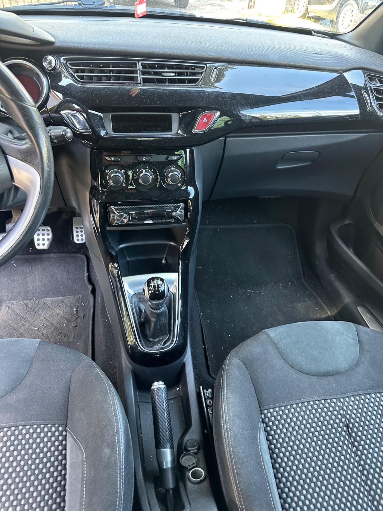 Ds DS3 DS 3 1.6 e-HDi 90 airdream So Chic