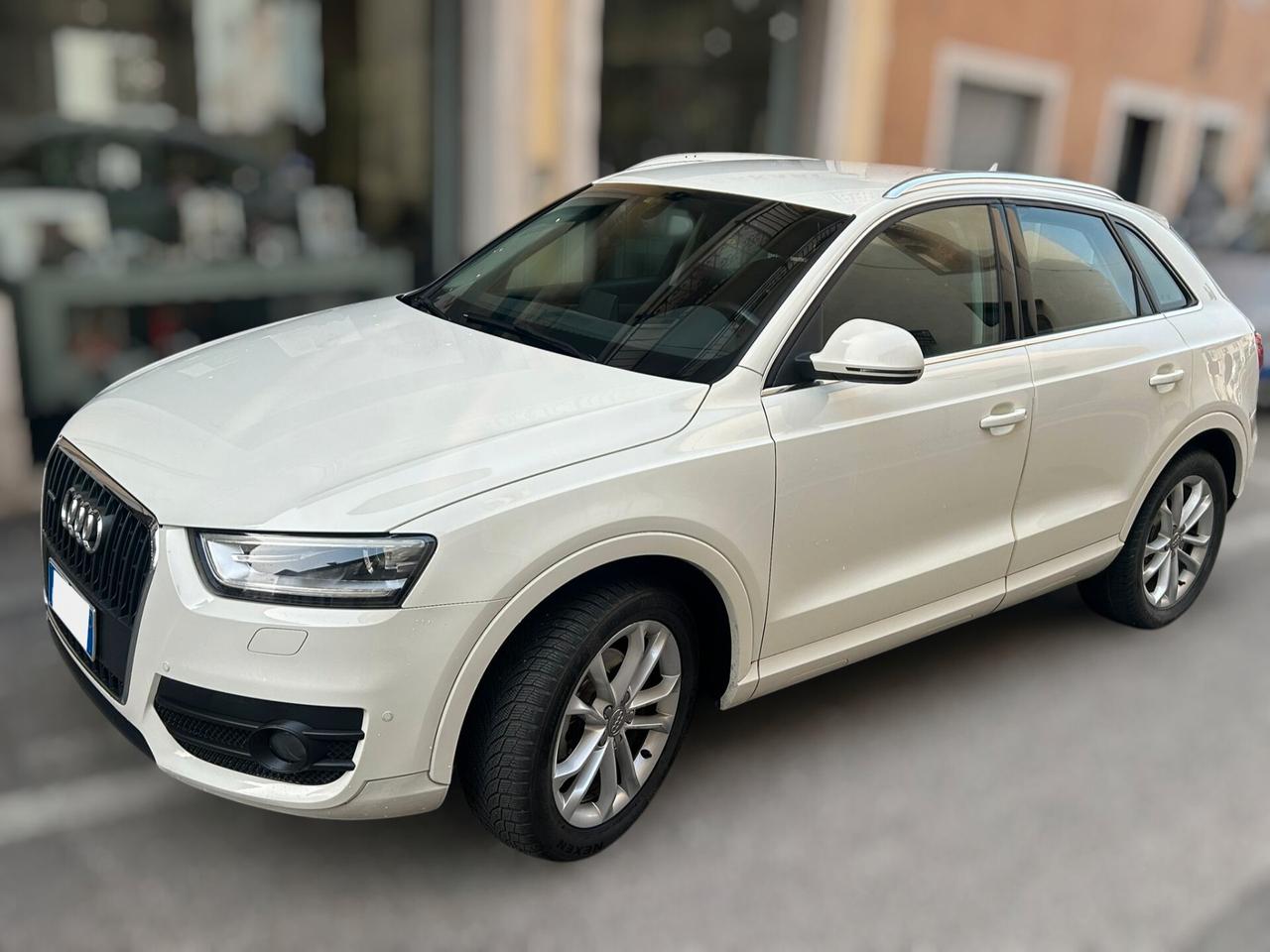 Audi Q3 2.0 tdi quattro 177cv s-tronic