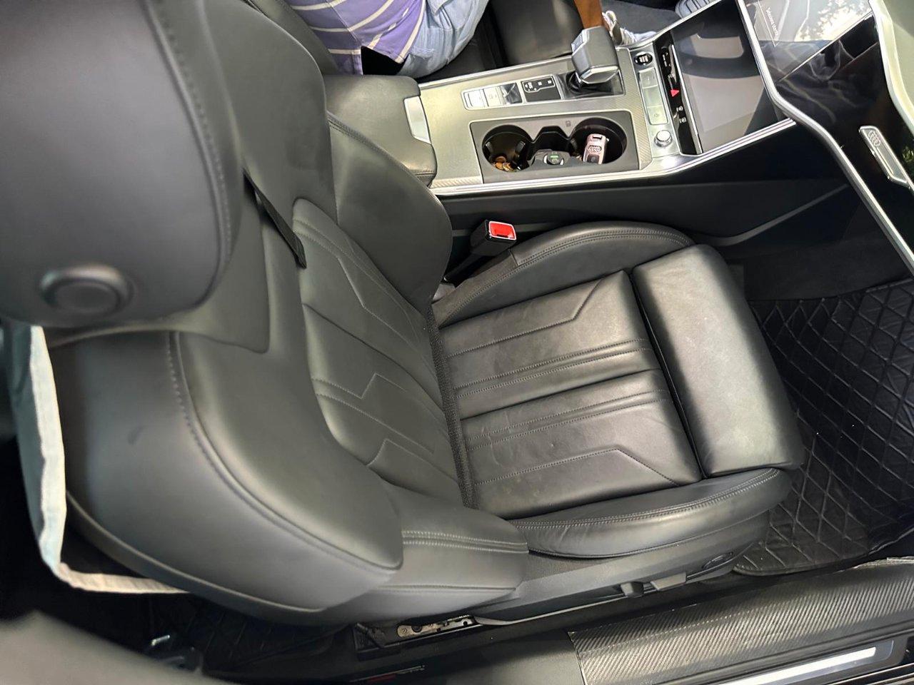 Audi A6 Avant 35 2.0 tdi mhev Business Sport s-tronic