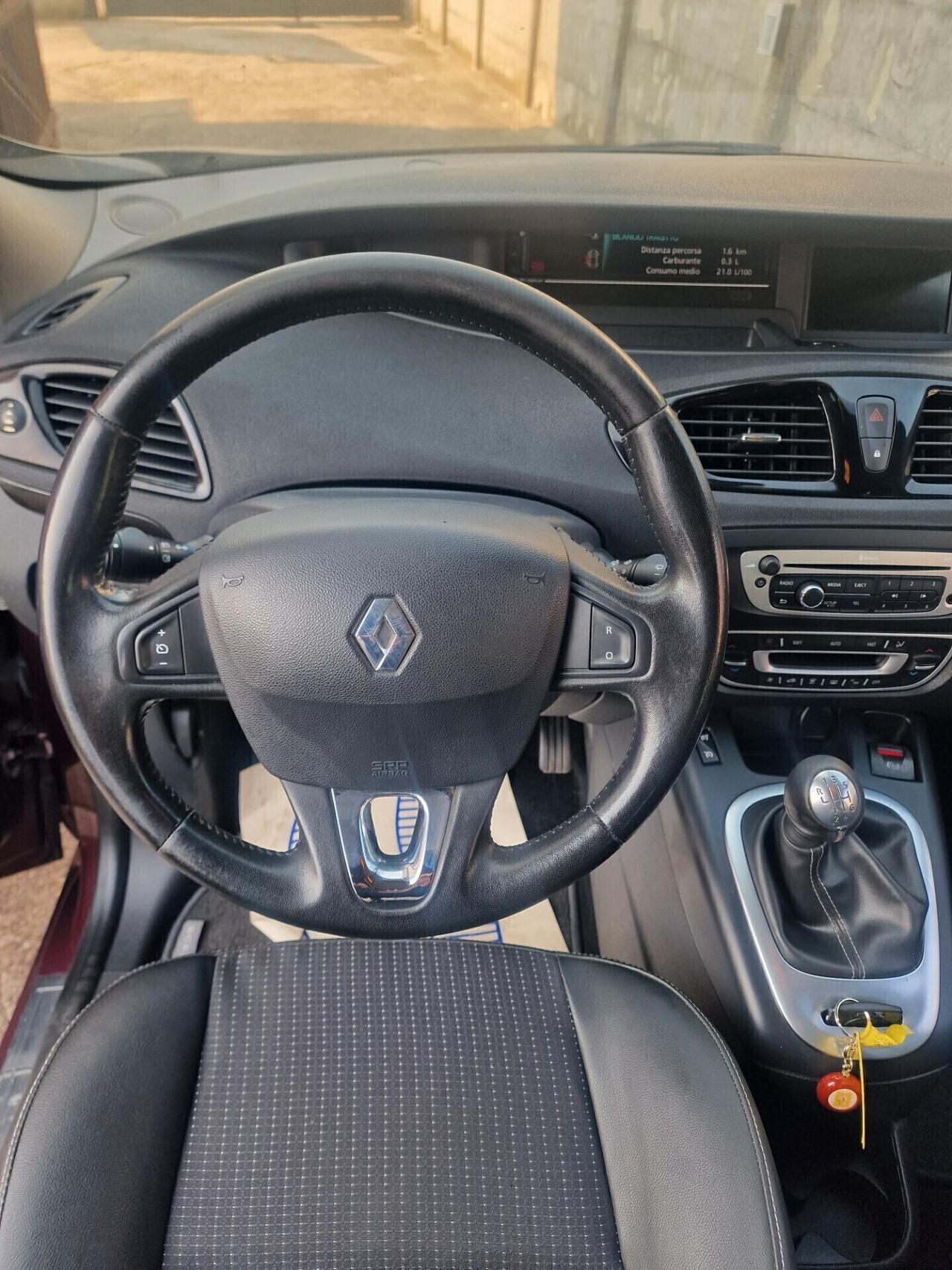 Renault Scenic 1.5 dCi 110CV Distr ok/ UNCPR.