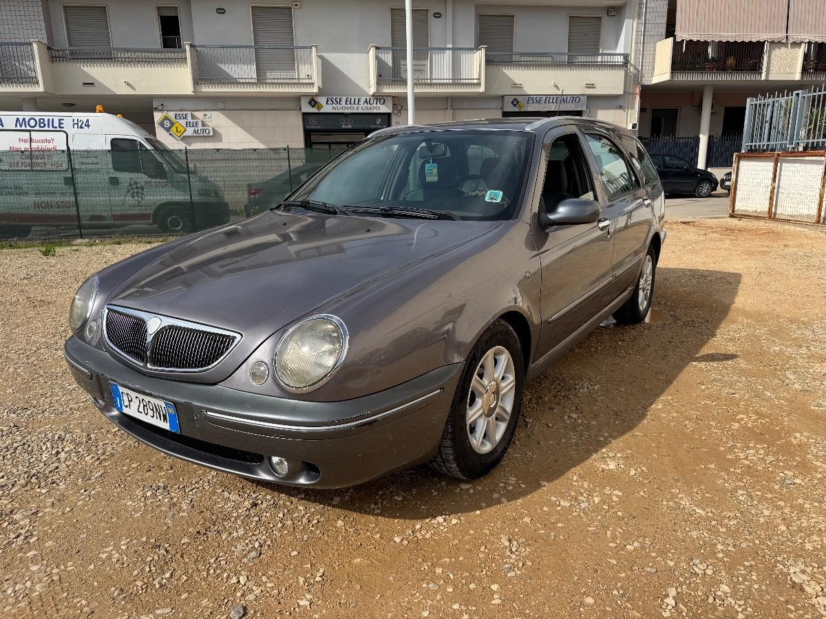LANCIA - Lybra - JTD S.W. Emblema NAVI/ CLIMA AUTOMATICO/ BLOCHSHAFT