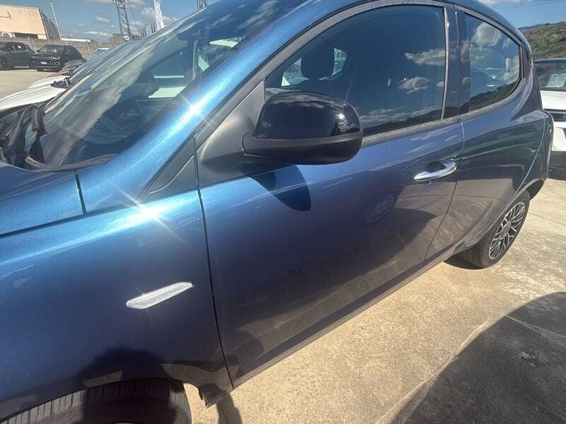 Lancia Ypsilon III 2021 1.0 firefly hybrid Platino s&s 70cv