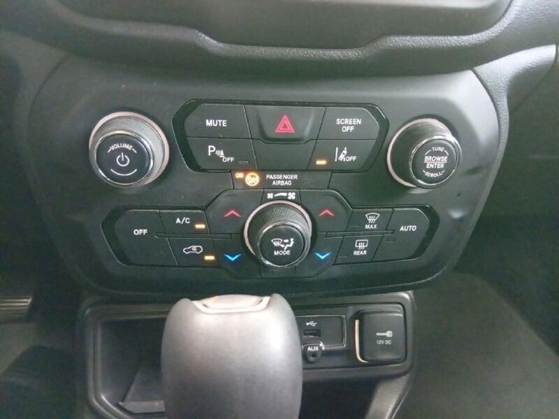 Jeep Renegade 2019 1.3 t4 Longitude 2wd 150cv ddct