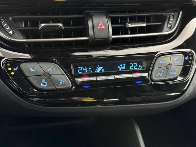 TOYOTA C-HR 1.8 Hybrid E-CVT Business