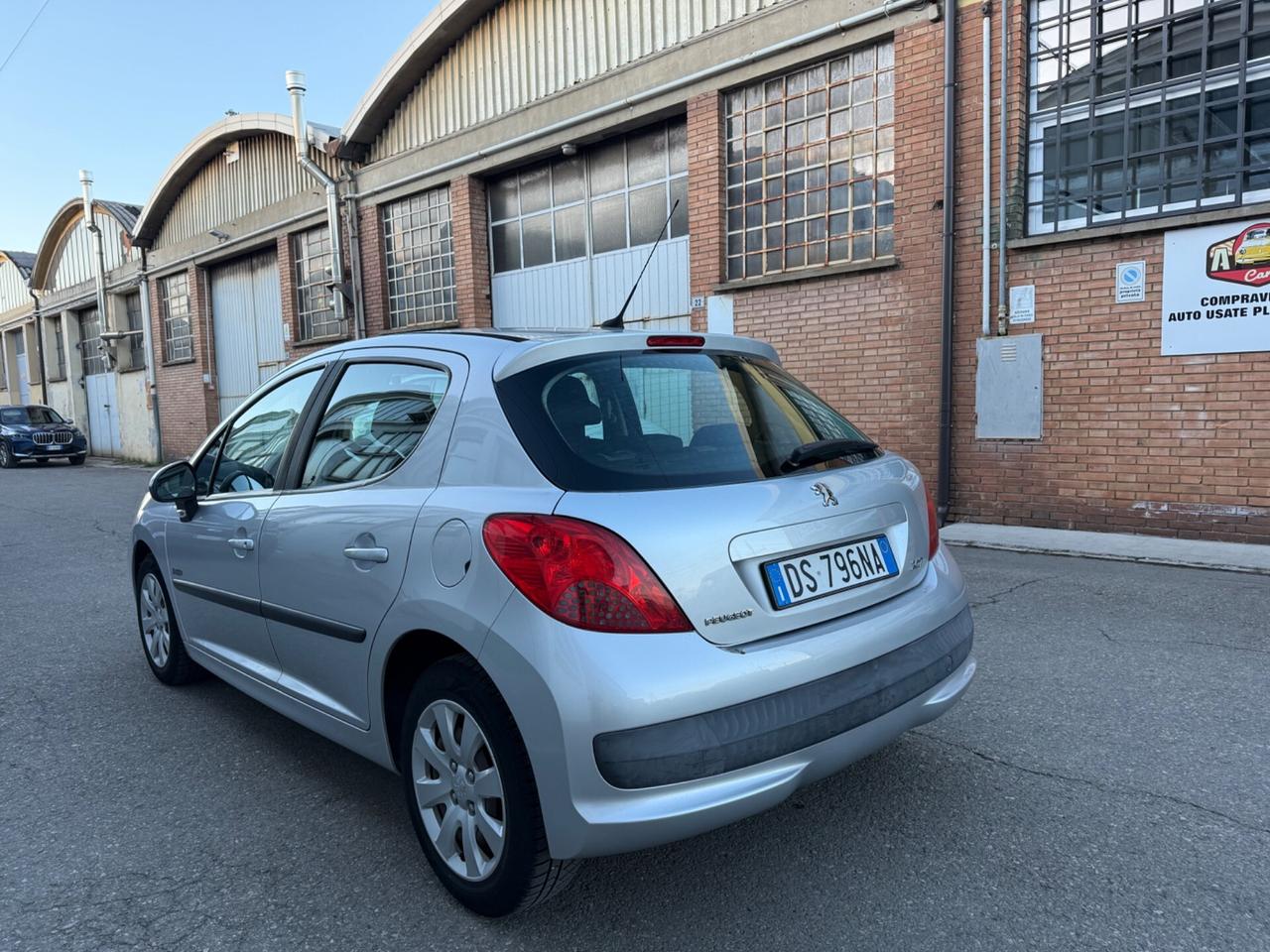 Peugeot 207 1.4 HDi 50kw(68cv) 5p. XS