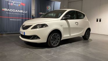 Lancia Ypsilon 1.0 FireFly 5 porte S&S Hybryd Gold